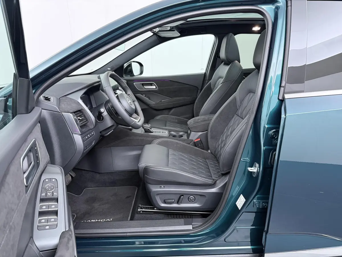 1.3 MHEV Xtronic Tekna Plus | Panoramadak | Lederen Bekl. | BOSE Audio |