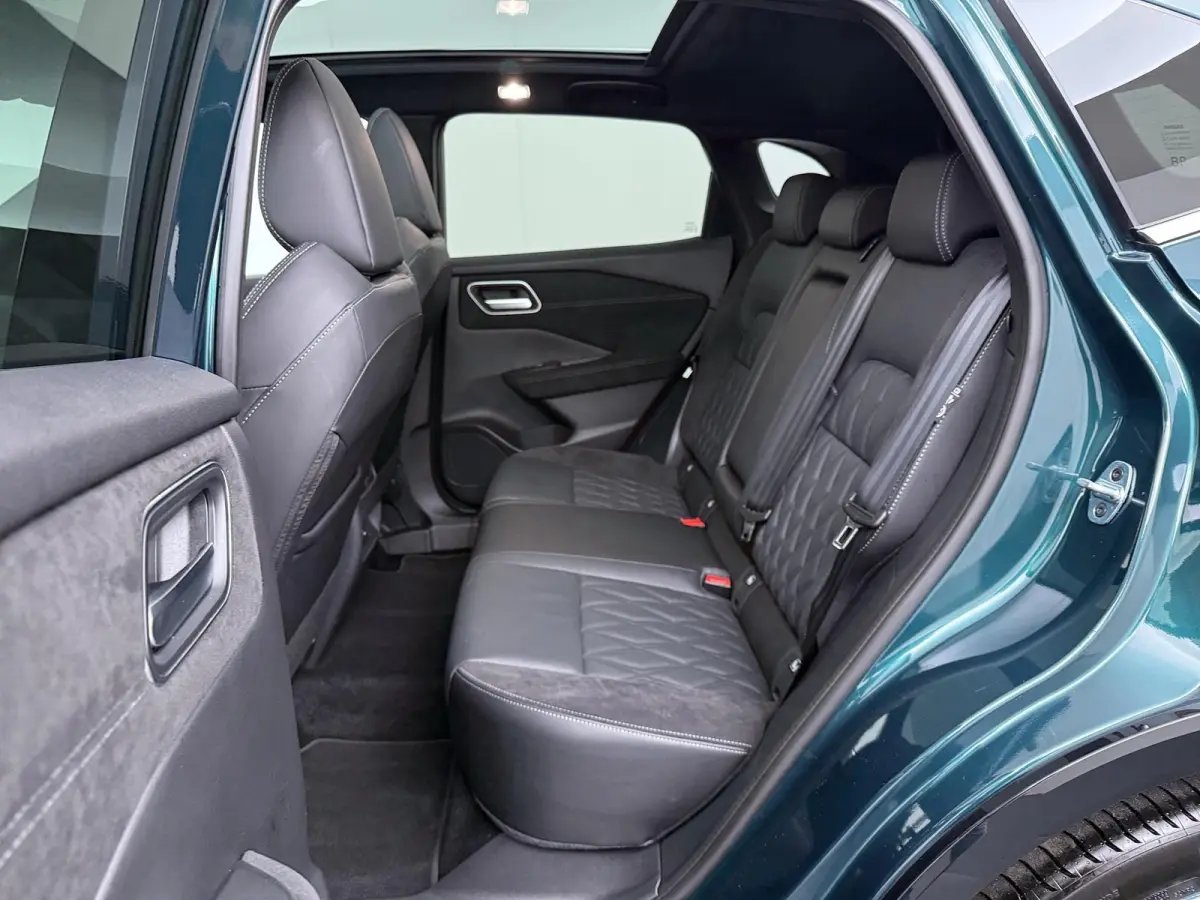1.3 MHEV Xtronic Tekna Plus | Panoramadak | Lederen Bekl. | BOSE Audio |