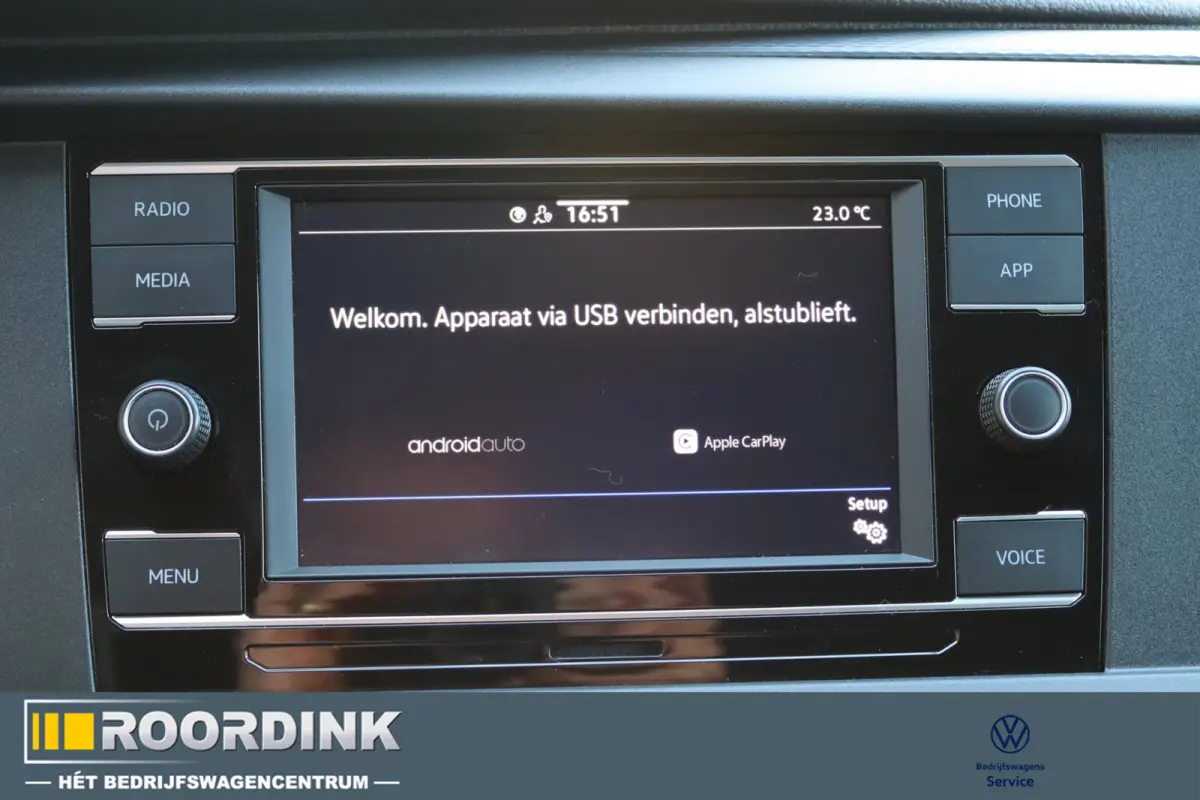 L2 150 pk Linker schuifdeur - GVW 3000, imperiaal, trekhaak, betimmering, 3 zits