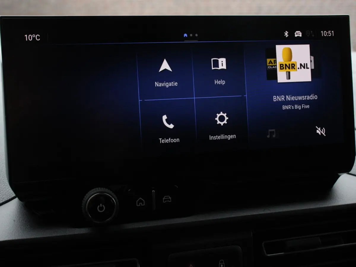1.5 BlueHDi 130pk L2 Automaat Apple Carplay / Android Auto Navigatie Trekhaak Airco Camera Cruise Control Parkeersensoren V+A DAB