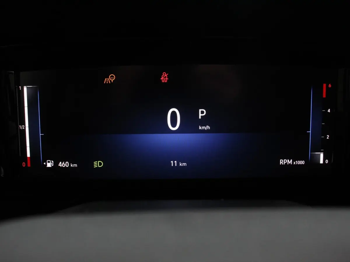 1.5 BlueHDi 130pk L2 Automaat Apple Carplay / Android Auto Navigatie Trekhaak Airco Camera Cruise Control Parkeersensoren V+A DAB