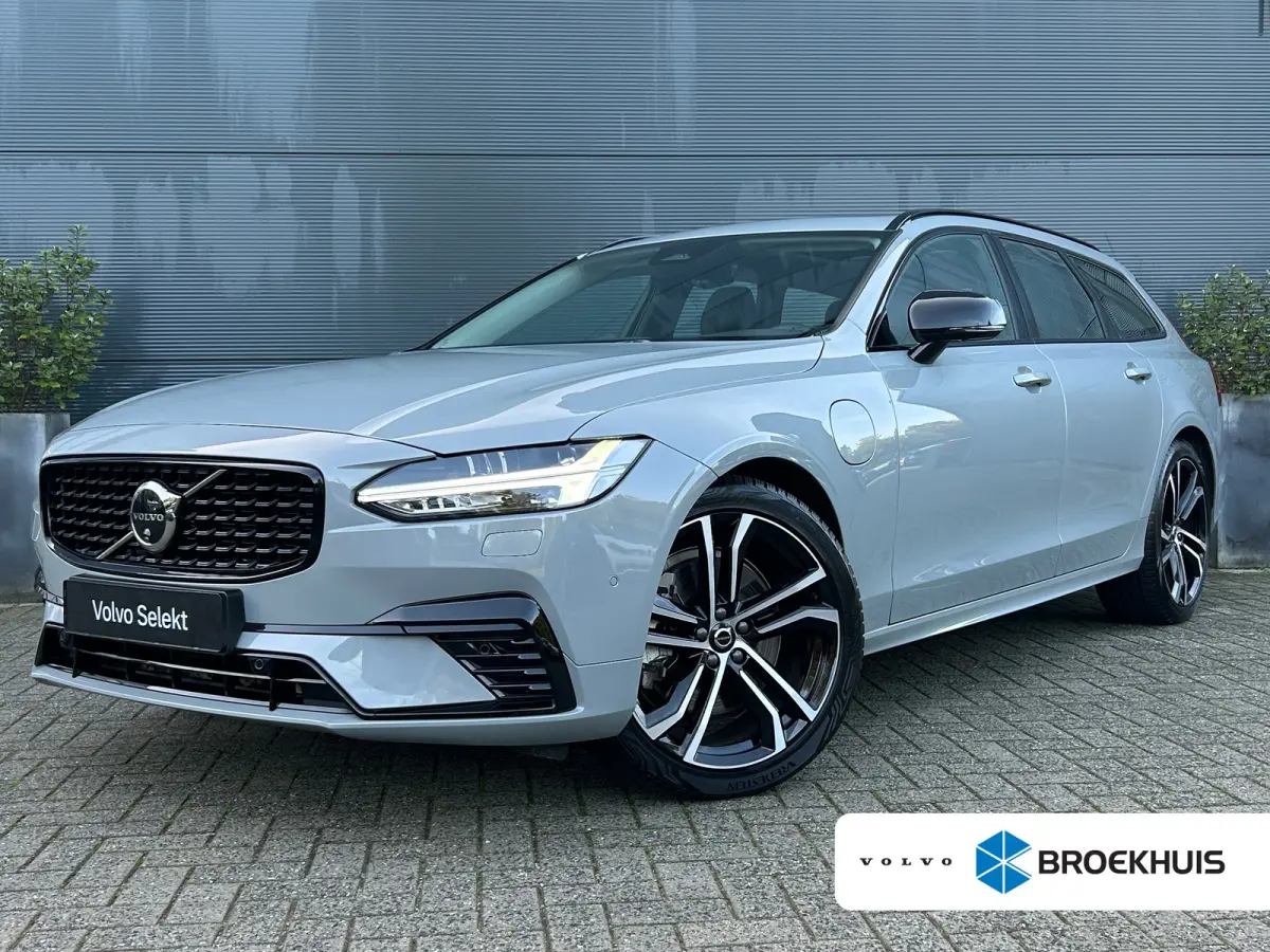 2.0 T8 Plug-in hybrid AWD Ultra Dark | Luchtvering | sOh 100% | Bowers&Wilkins | Massage | HU-Display |
