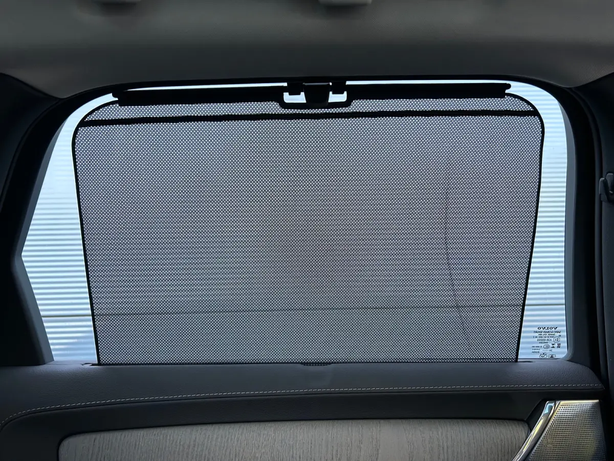 2.0 T8 Plug-in hybrid AWD Ultra Dark | Luchtvering | sOh 100% | Bowers&Wilkins | Massage | HU-Display |