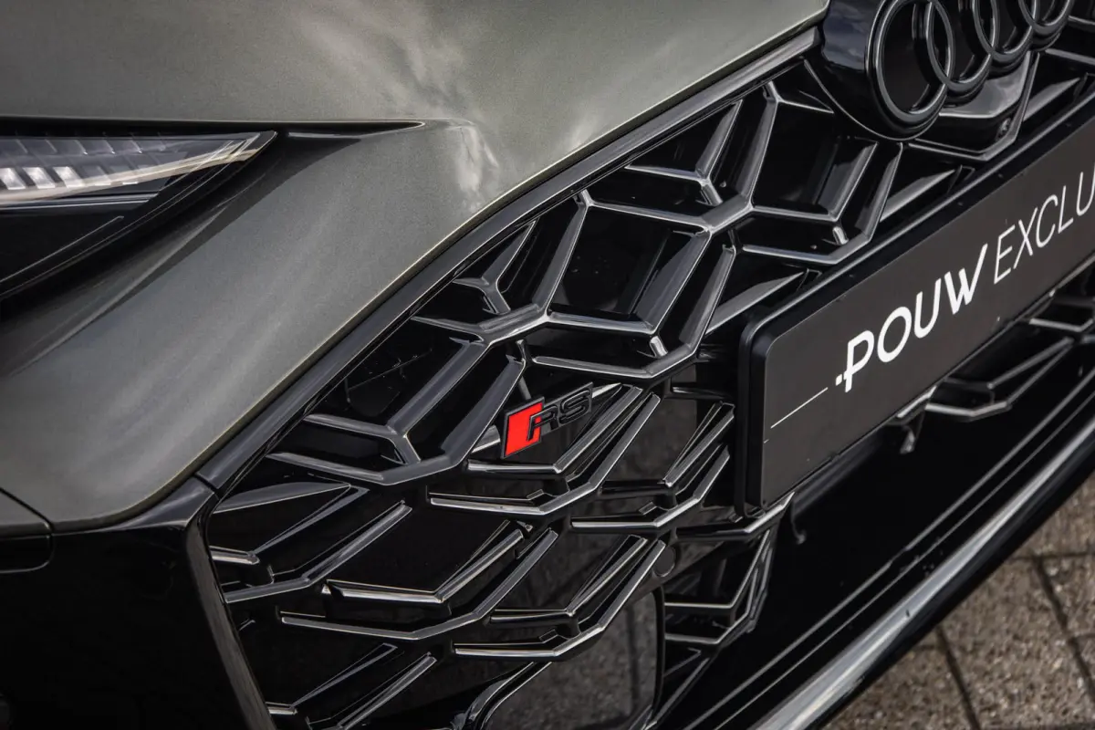RS 5 Avant e-hybrid 640pk quattro | Keramisch | Sport Pakket | Carbon Camouflage | Panoramadak Var. Transparantie