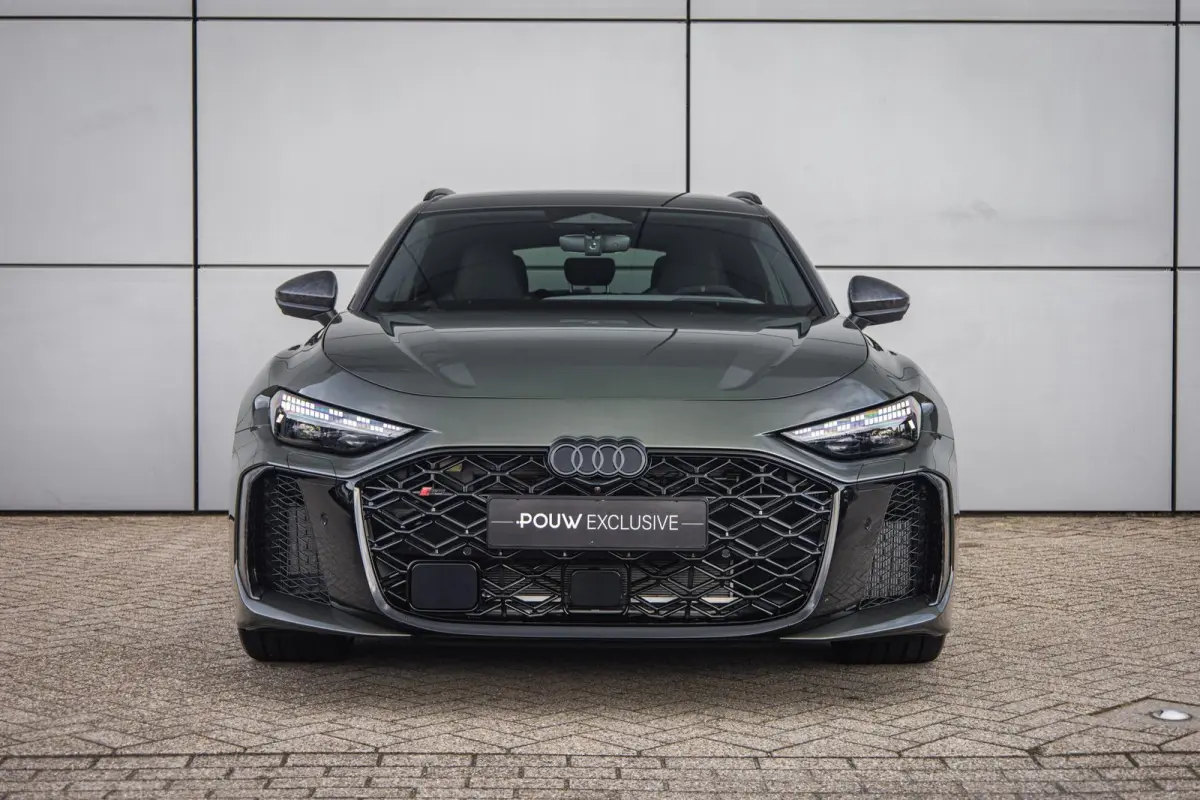 RS 5 Avant e-hybrid 640pk quattro | Keramisch | Sport Pakket | Carbon Camouflage | Panoramadak Var. Transparantie