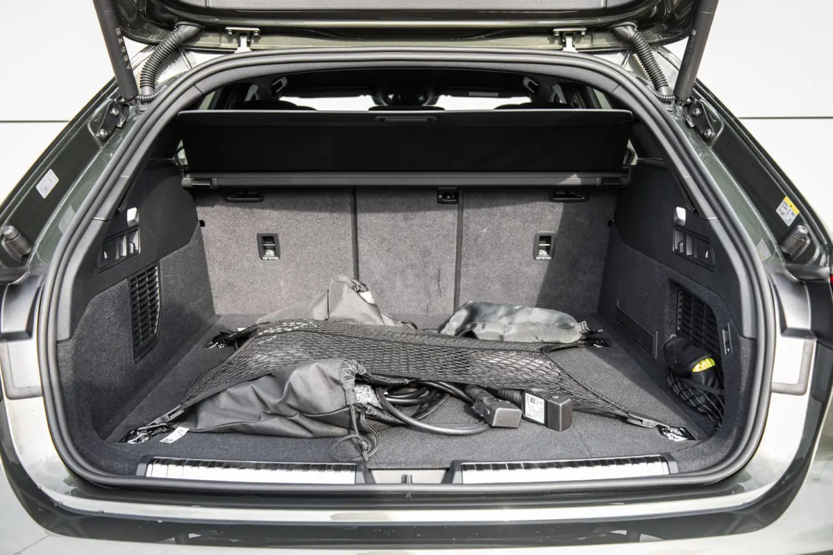RS 5 Avant e-hybrid 640pk quattro | Keramisch | Sport Pakket | Carbon Camouflage | Panoramadak Var. Transparantie
