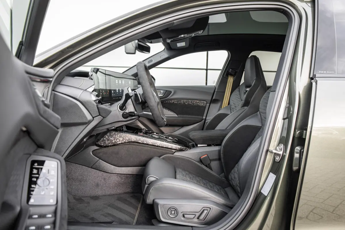 RS 5 Avant e-hybrid 640pk quattro | Keramisch | Sport Pakket | Carbon Camouflage | Panoramadak Var. Transparantie