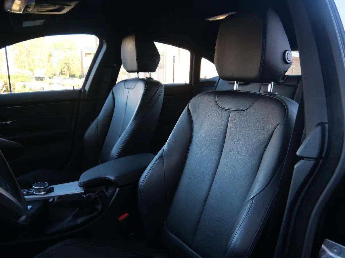 420i High Executive Edition 184 Pk Automaat Navi / M-Sport / Camera / Leer