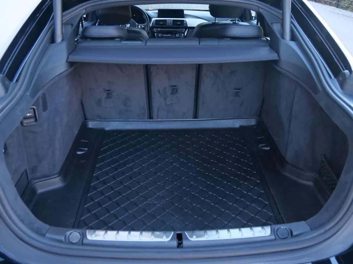 420i High Executive Edition 184 Pk Automaat Navi / M-Sport / Camera / Leer