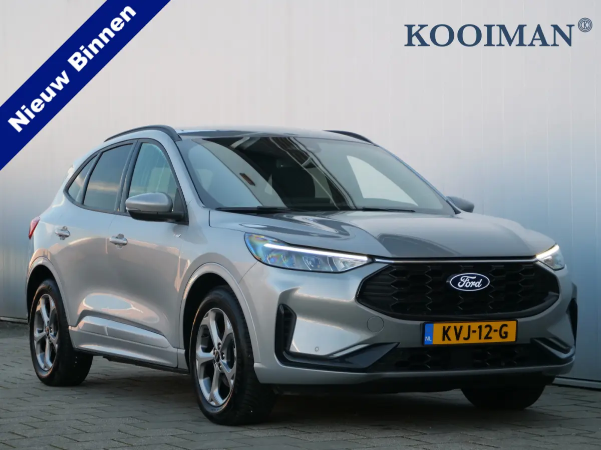 2.5 MHEV ST-Line 151 Pk Automaat Navigatie / DAB / Camera / Apple Carplay / Winterpakket