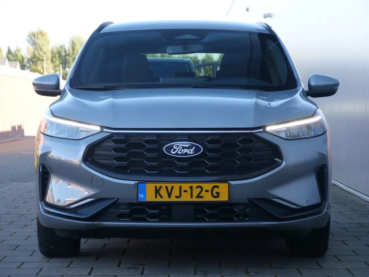 2.5 MHEV ST-Line 151 Pk Automaat Navigatie / DAB / Camera / Apple Carplay / Winterpakket
