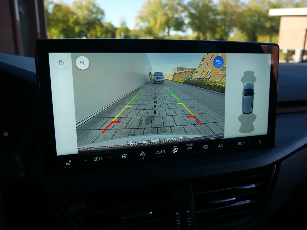 2.5 MHEV ST-Line 151 Pk Automaat Navigatie / DAB / Camera / Apple Carplay / Winterpakket