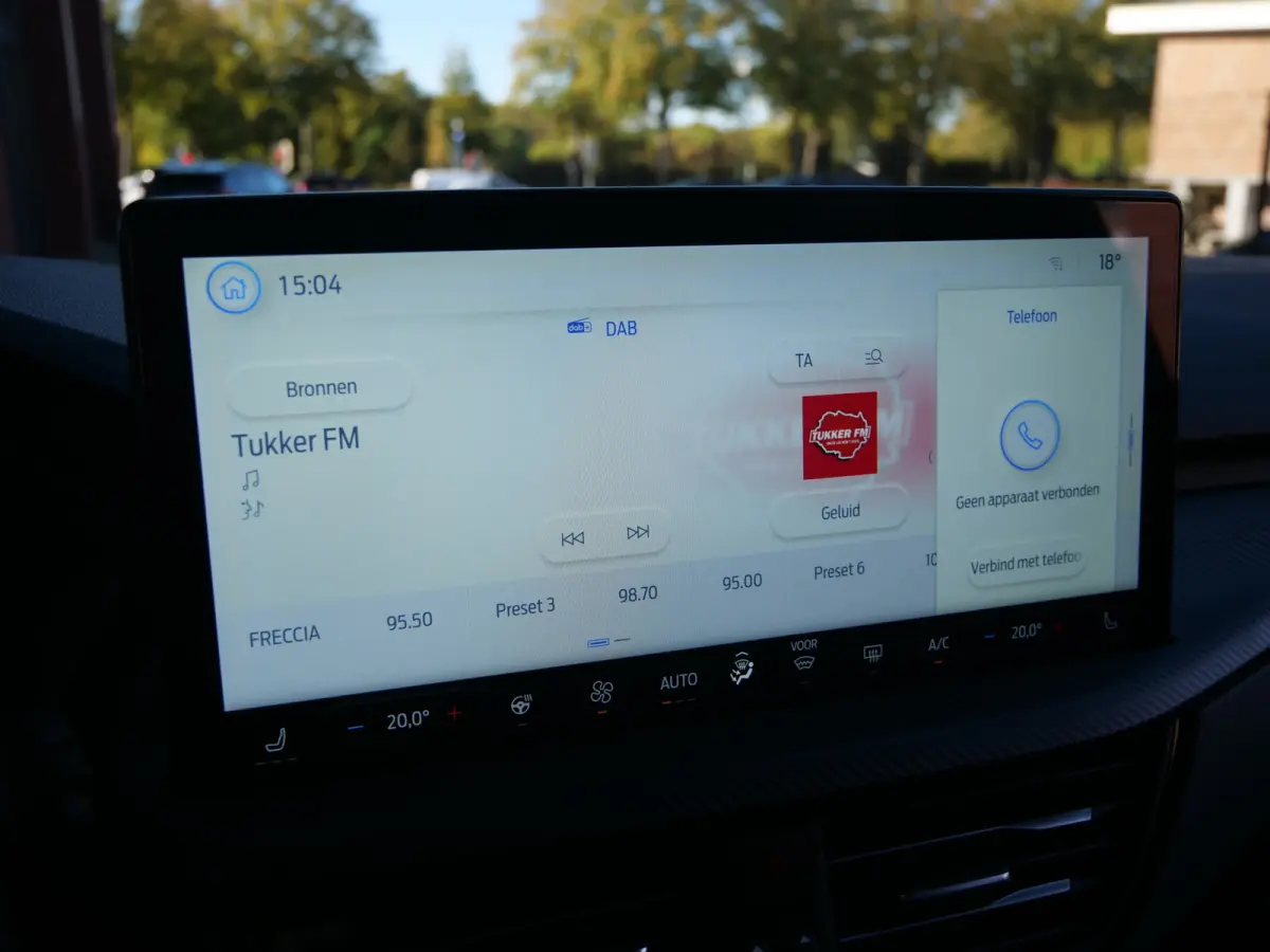 2.5 MHEV ST-Line 151 Pk Automaat Navigatie / DAB / Camera / Apple Carplay / Winterpakket