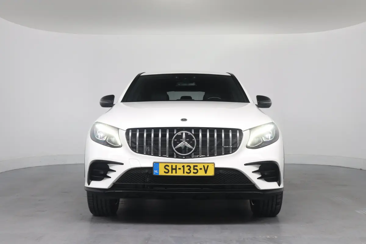 350e Business | 1e Eigenaar! | Dealer Onderhouden! | AMG Styling | Leder/Alcantara | Stoelverwarming | Clima | Navi | Camera | Keyless | Blis | Parkeersensoren | Lichtmetalen Velgen