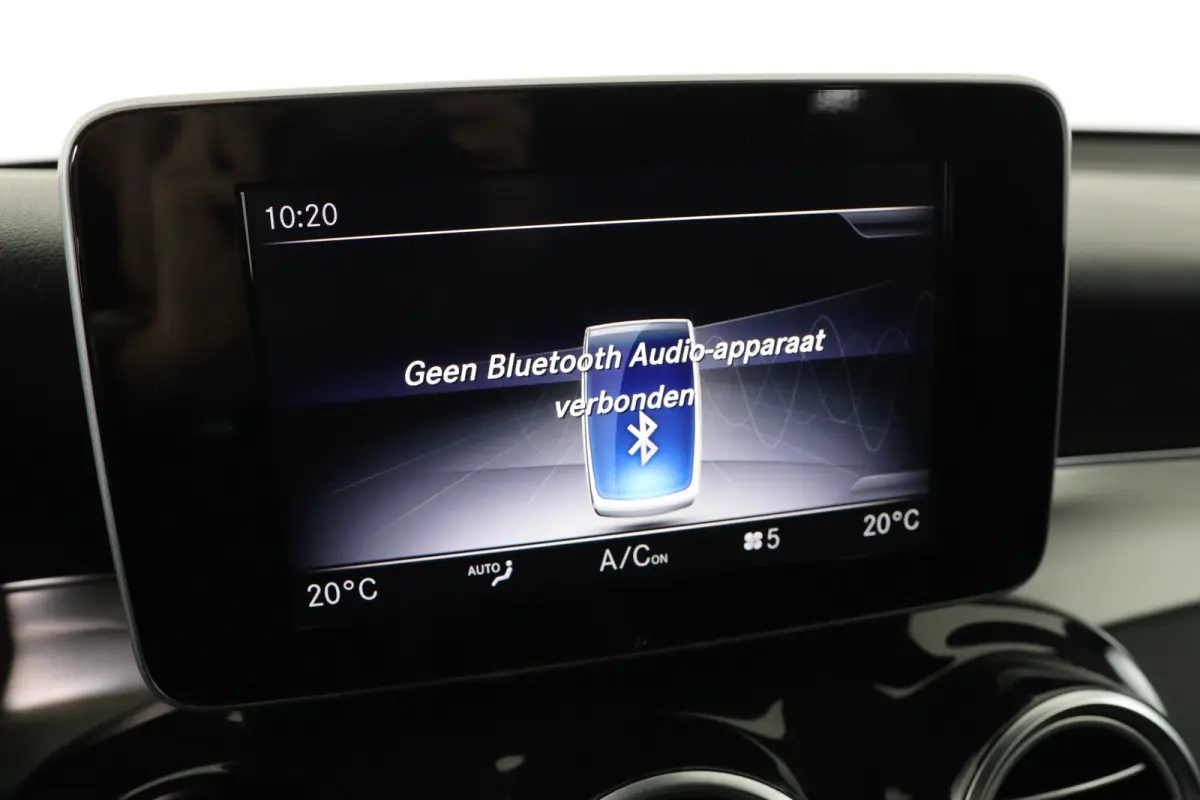 350e Business | 1e Eigenaar! | Dealer Onderhouden! | AMG Styling | Leder/Alcantara | Stoelverwarming | Clima | Navi | Camera | Keyless | Blis | Parkeersensoren | Lichtmetalen Velgen
