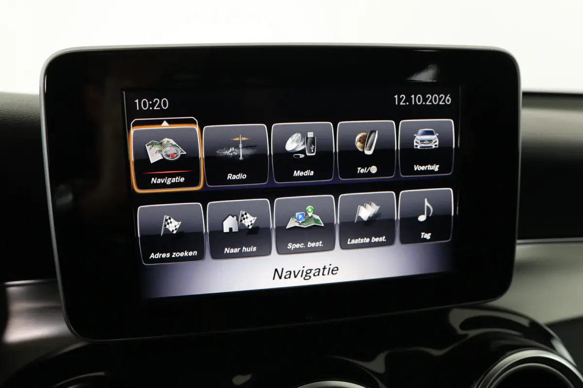350e Business | 1e Eigenaar! | Dealer Onderhouden! | AMG Styling | Leder/Alcantara | Stoelverwarming | Clima | Navi | Camera | Keyless | Blis | Parkeersensoren | Lichtmetalen Velgen