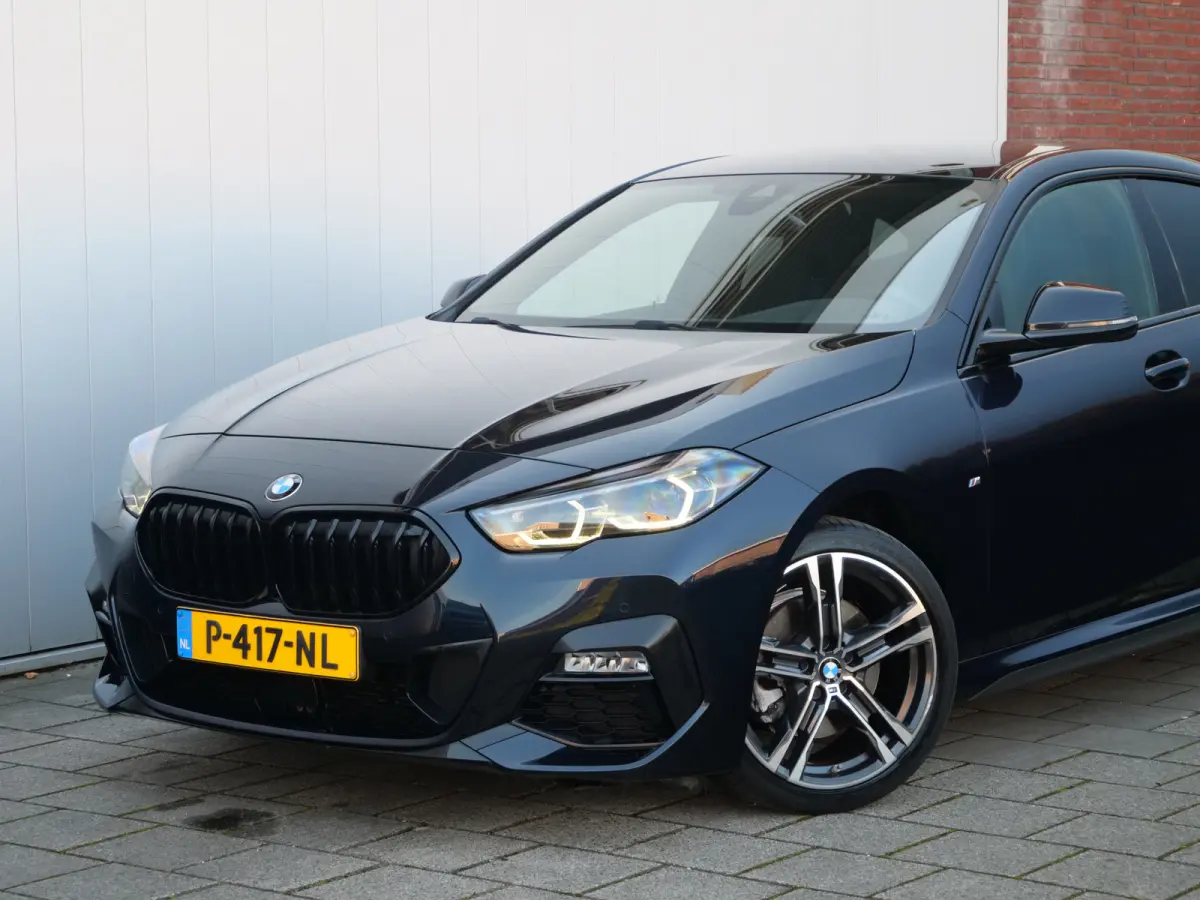 218i M Sport Edition 136 Pk Automaat Navigatie / DAB / Apple Carplay / DAB