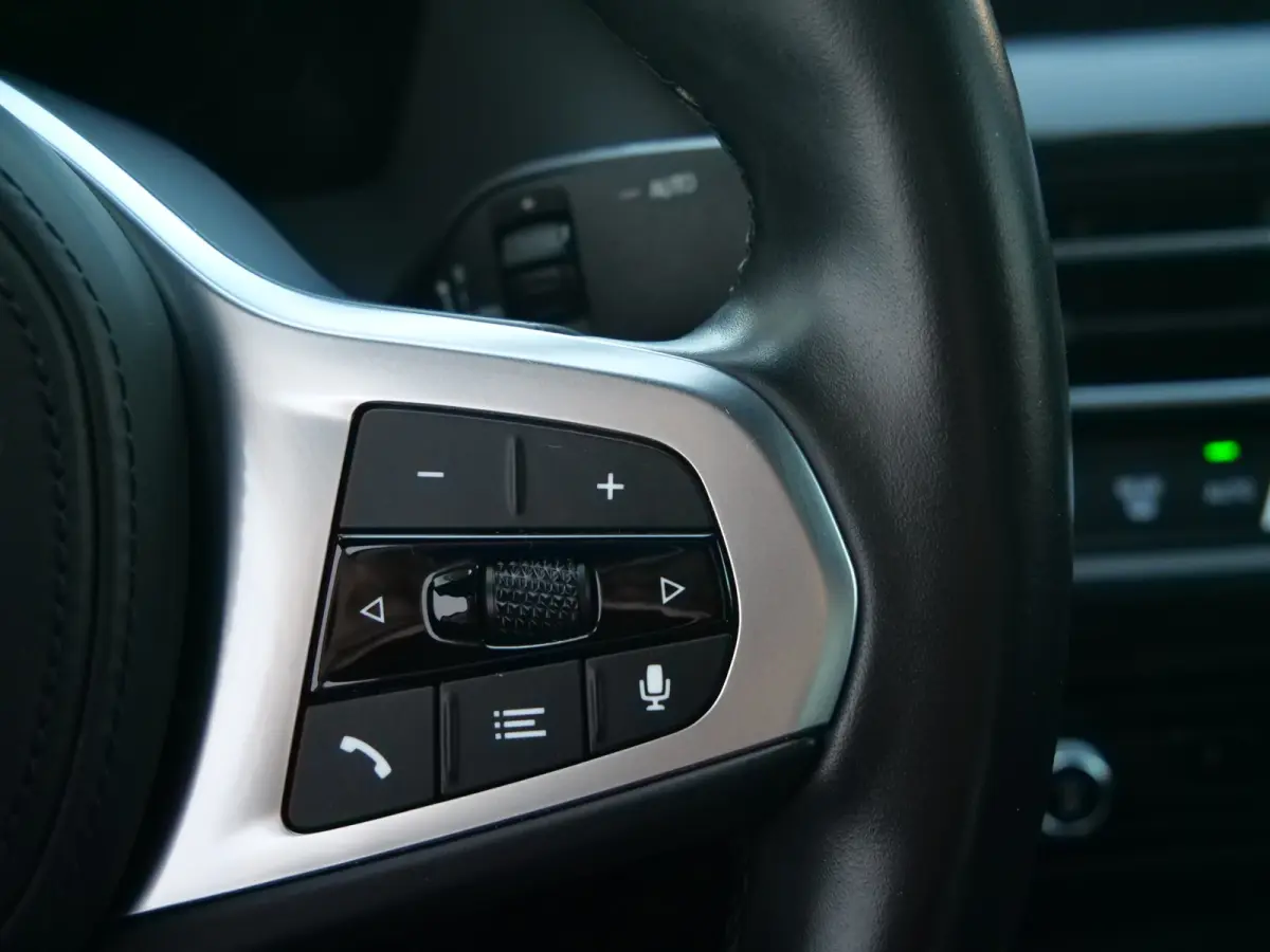 218i M Sport Edition 136 Pk Automaat Navigatie / DAB / Apple Carplay / DAB