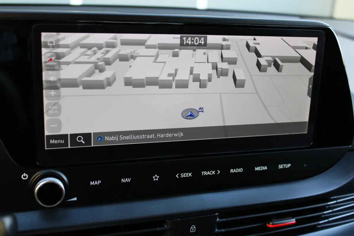 1.0 T-GDI 100pk N-Line | Camera | Carplay | Premium audio | Cruise controle | Navigatie | Lucid Lime | 17'' velgen | Dodehoek detectie | Parkeersensoren