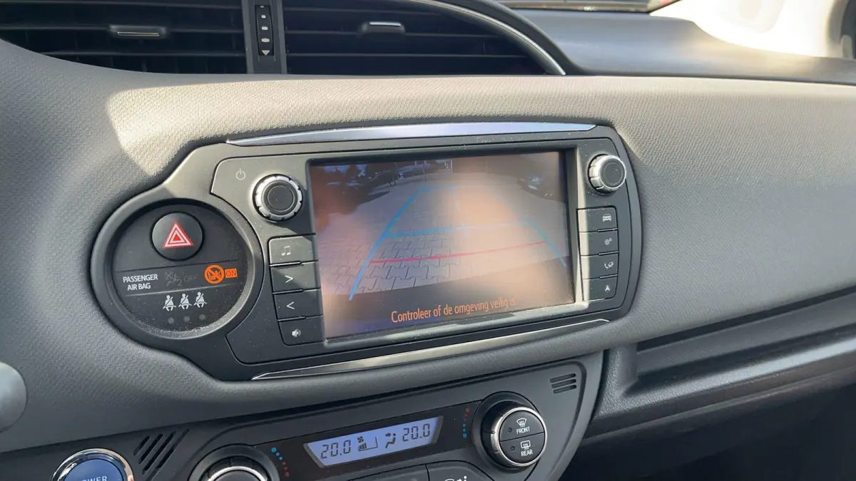 1.5 Hybrid Trend | Achteruitrijcamera | Climate Control |