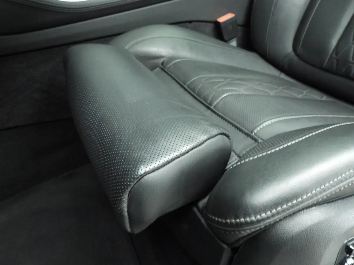 M60i xDrive | M-Sportpakket | LED | Leder | HUD | Panoramadak | Active steering | Comfortzetels | DAB | Bowers & Wilkins sound | Alu 22 inch