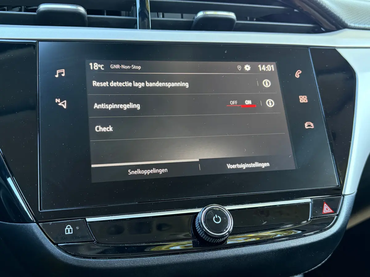 1.2 Edition | APPLE CARPLAY/ANDROID AUTO| PARKEERSENSOREN ACHTER| AIRCO| CRUISE CONTROL| DAB| 16" LM-VELGEN| DEALER ONDERHOUDEN|