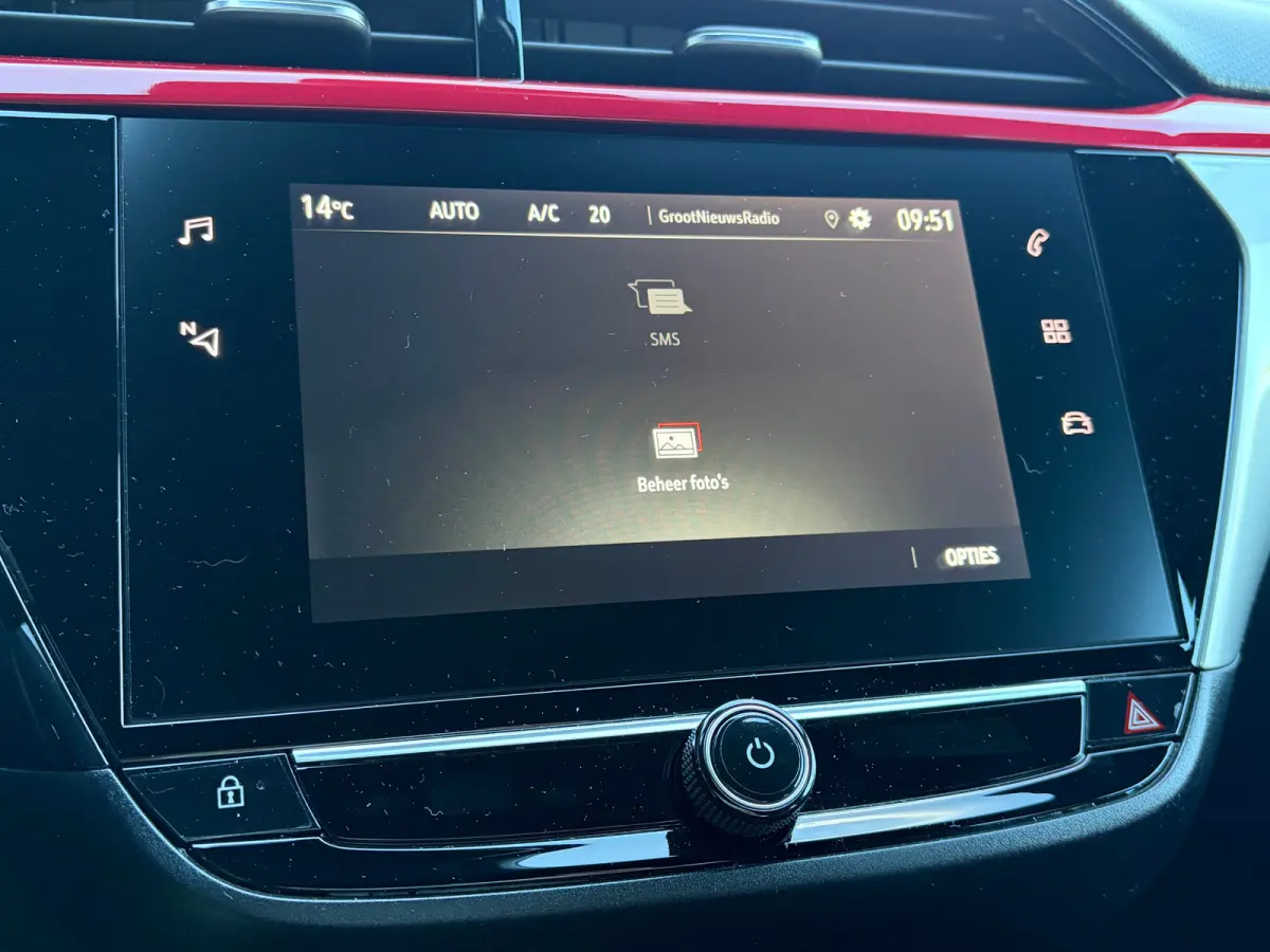 1.2 Turbo 100 PK GS Line | APPLE CARPLAY/ANDROID AUTO| PARKEERSENSOREN ACHTER| LED| SPORTSTOELEN| 16" LM-VELGEN| GETINT GLAS| DAB ONTVANGER| AIRCO|