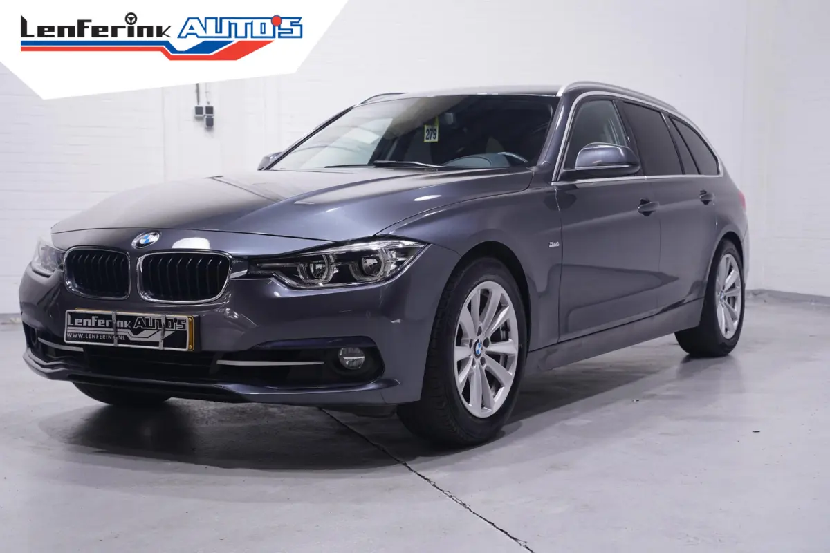 320i Corporate Lease High Executive NAP Leder Clima Sportstoelen