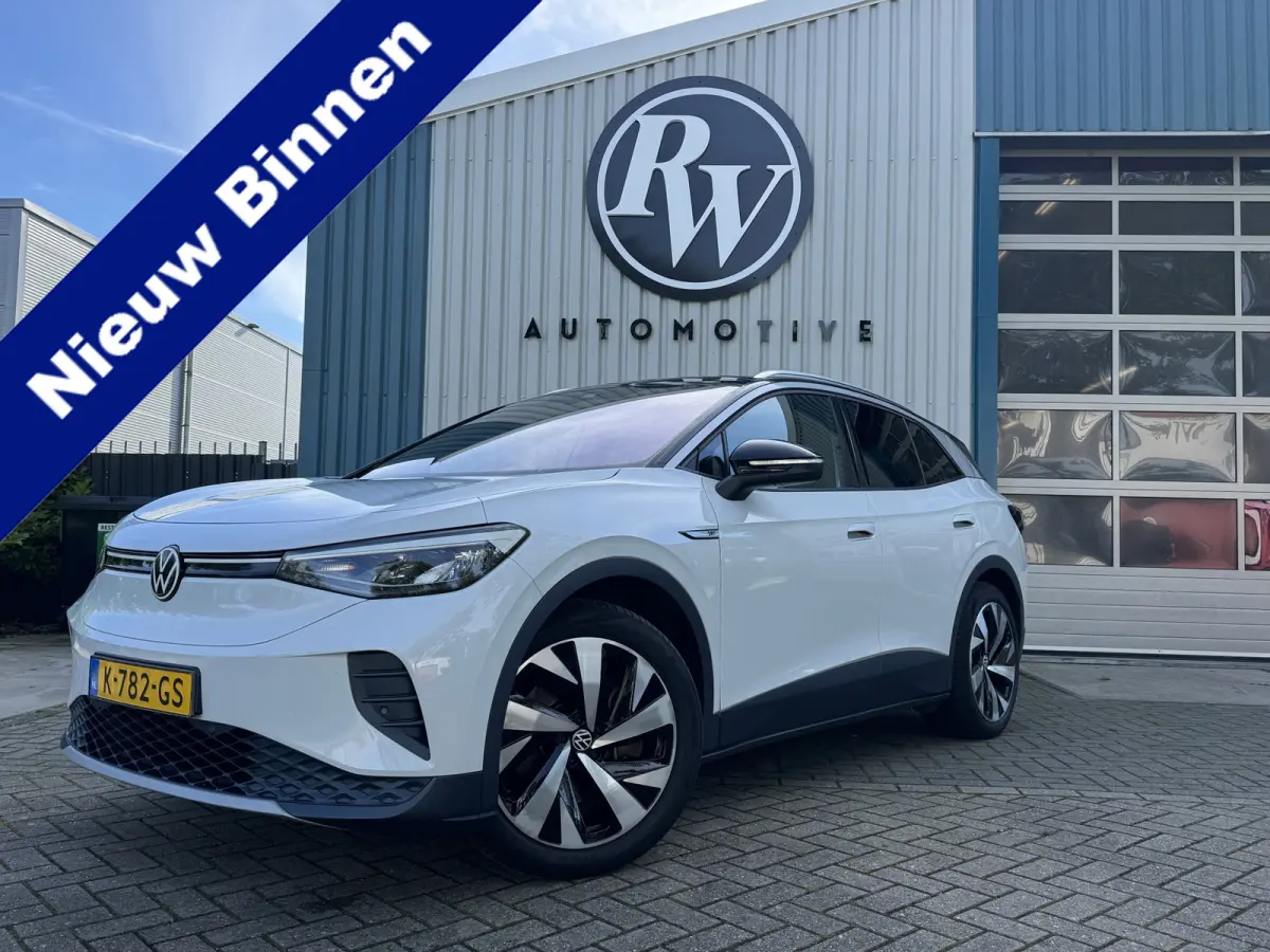 First 77 kWh Soh 91.43% Apple Carplay / LED / Camera / Adaptive / Trekhaak /Org NL Auto!