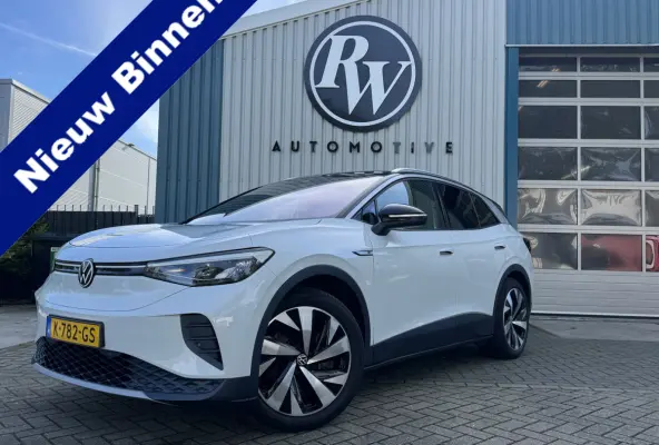 First 77 kWh Soh 91.43% Apple Carplay / LED / Camera / Adaptive / Trekhaak /Org NL Auto!