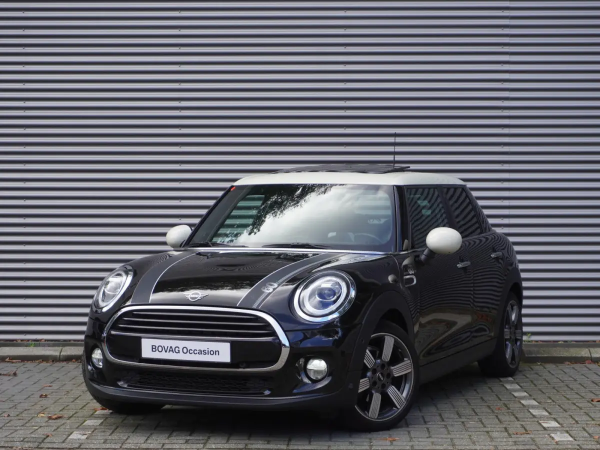 Cooper C | Glazen panoramadak | Comfort Access | Alarm Klasse 3 | Extra getint glas | Harman Kardon HiFi Sound system | MINI Head-Up Display