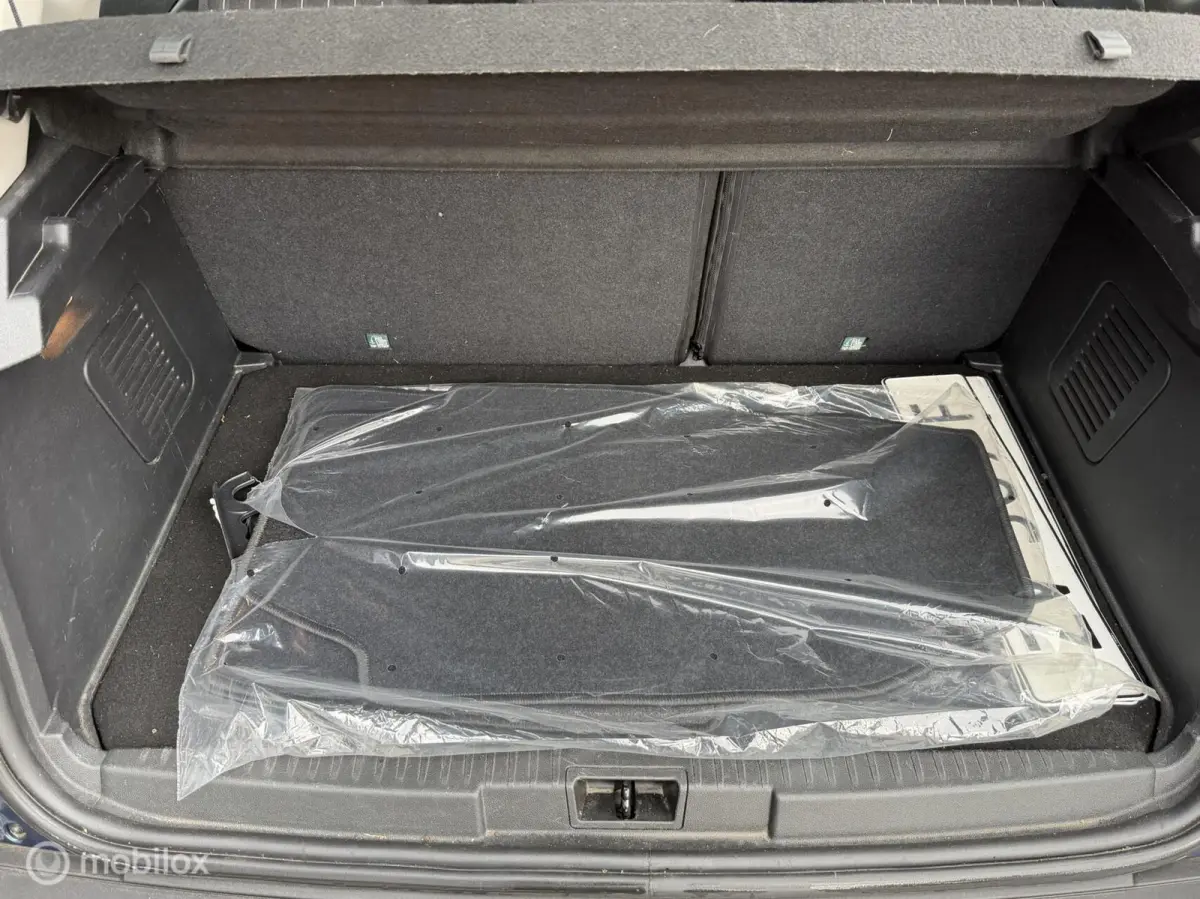 1.3 TCe Version S AUTOMAAT/CAMERA/TR-HAAK/PANO/KEYLESS