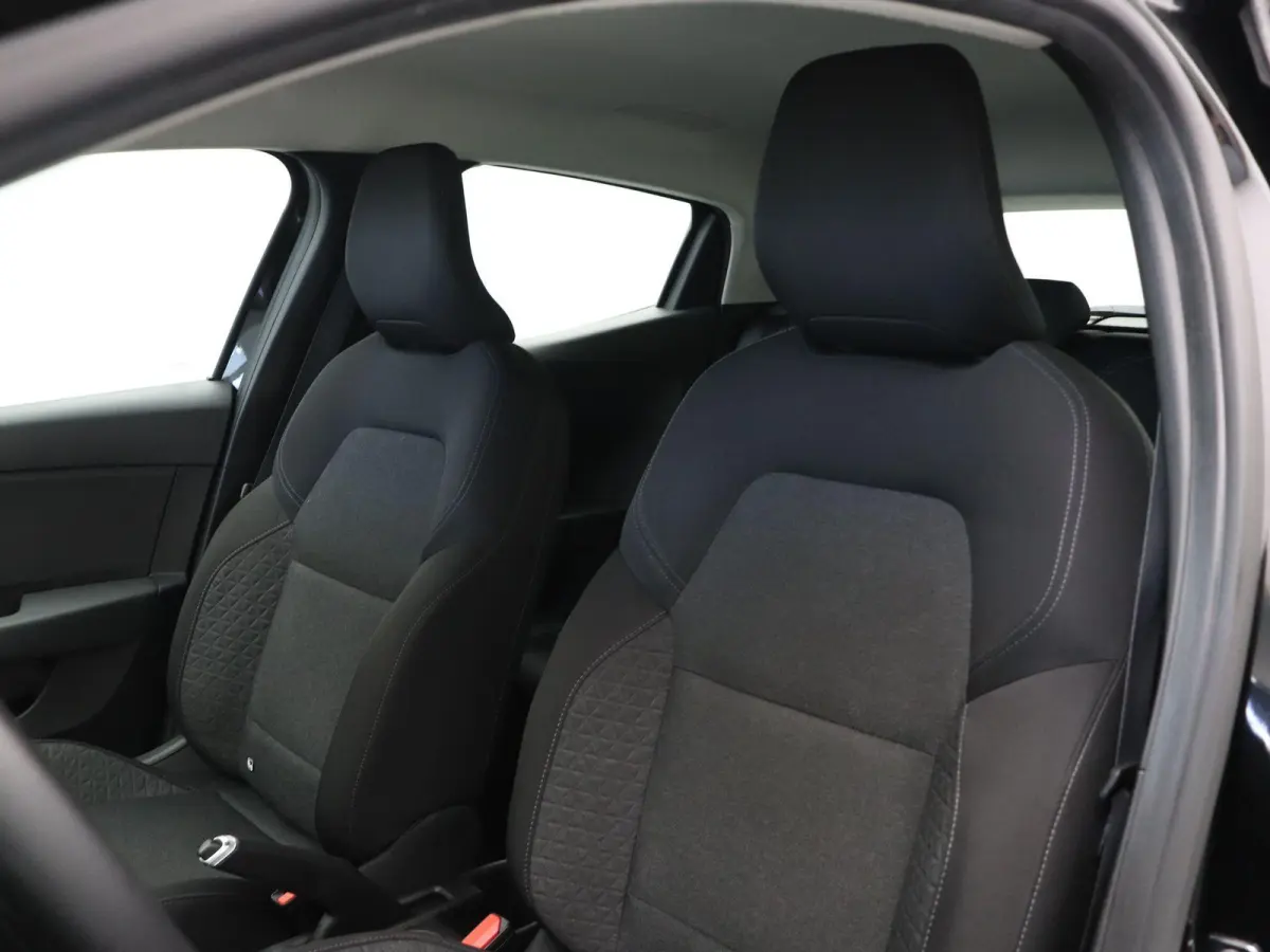 1.0 TCe Zen | Dealeronderhouden | Parkeersensoren achter | Airco | Navigatie | Apple Carplay & Android Auto |