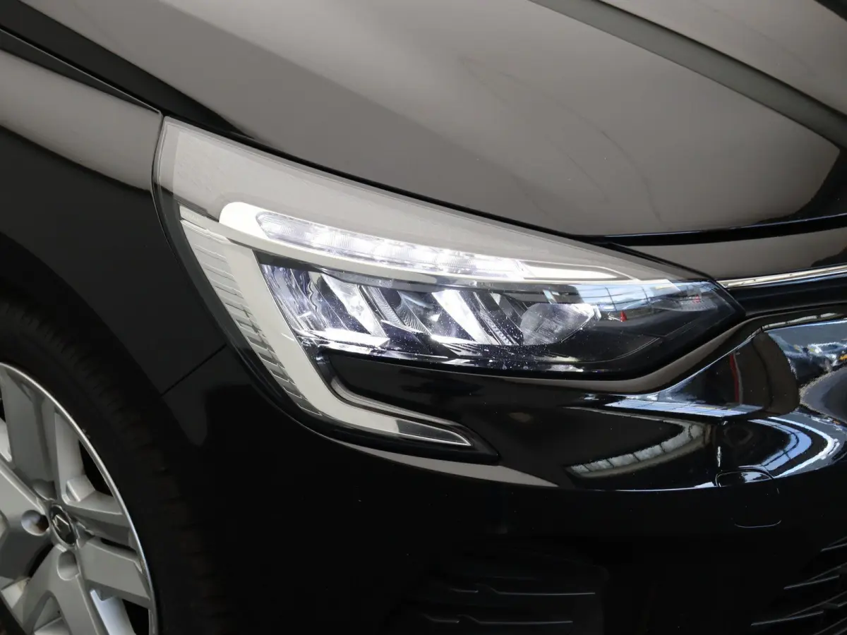 1.0 TCe Zen | Dealeronderhouden | Parkeersensoren achter | Airco | Navigatie | Apple Carplay & Android Auto |
