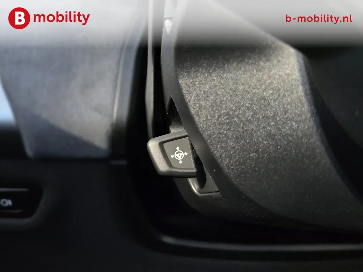 xDrive45 101 kWh M-Sport 'Tansanitblau' Harman Kardon NL Auto! | Adaptive LED | Stuur/Stoelverwarming | DAB | Driving Assist. Plus