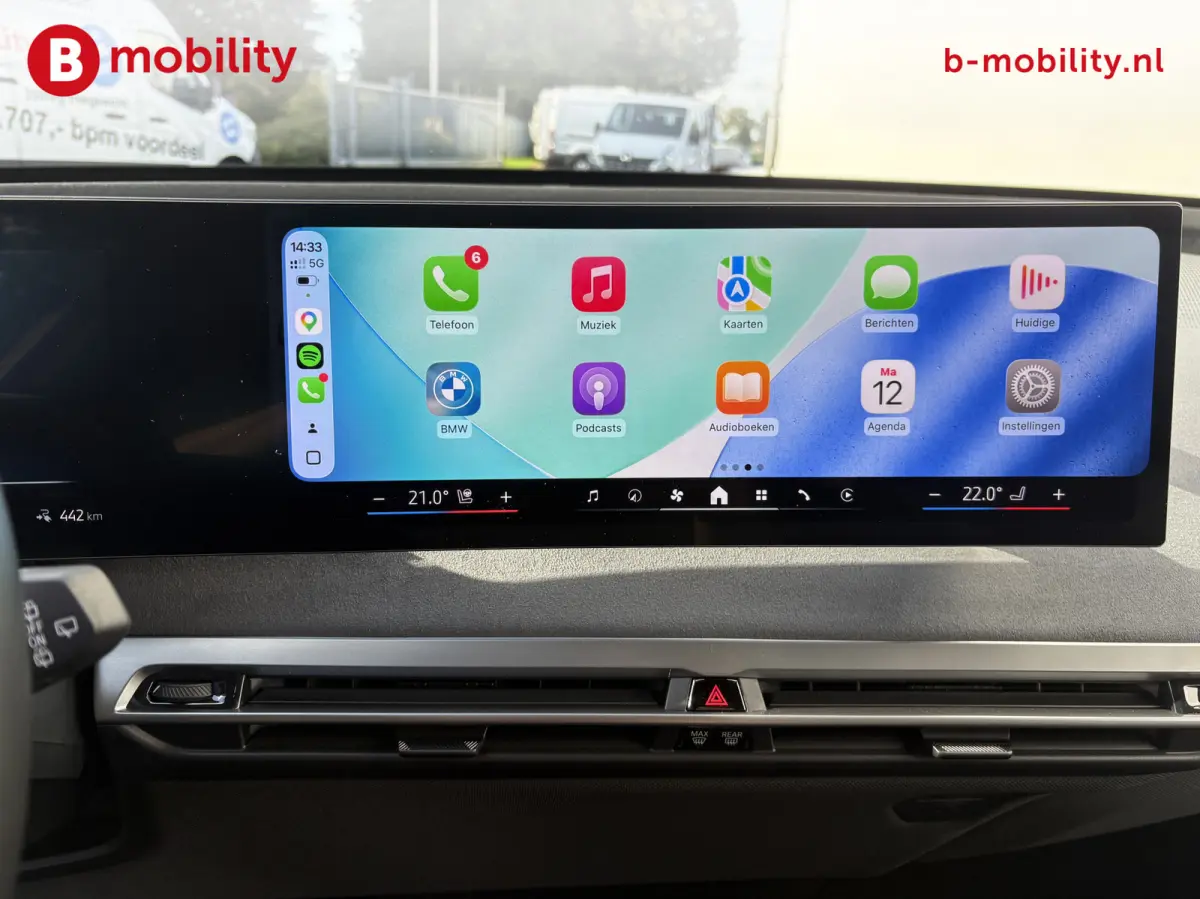 xDrive45 101 kWh M-Sport 'Tansanitblau' Harman Kardon NL Auto! | Adaptive LED | Stuur/Stoelverwarming | DAB | Driving Assist. Plus