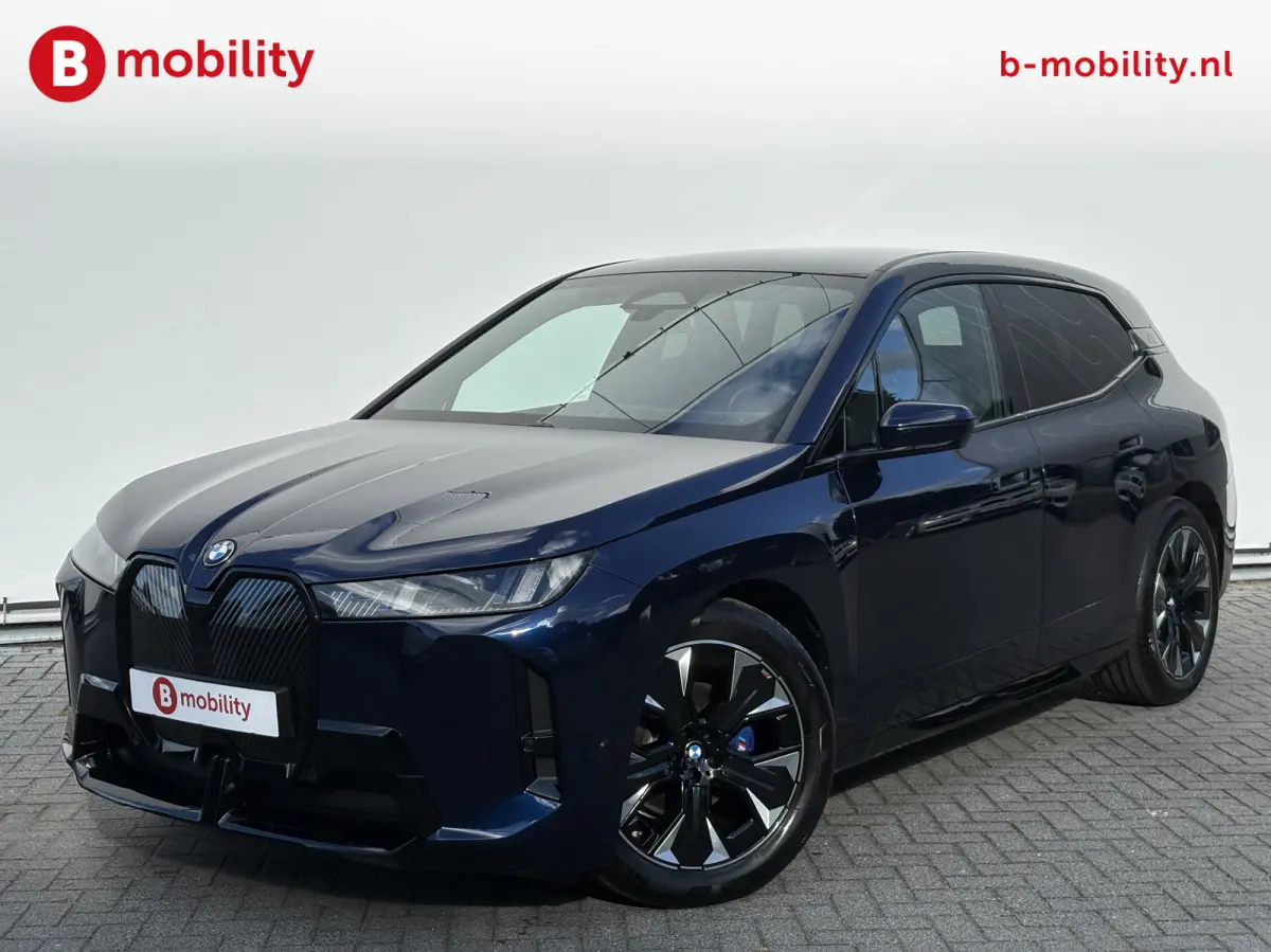 xDrive45 101 kWh M-Sport 'Tansanitblau' Harman Kardon NL Auto! | Adaptive LED | Stuur/Stoelverwarming | DAB | Driving Assist. Plus