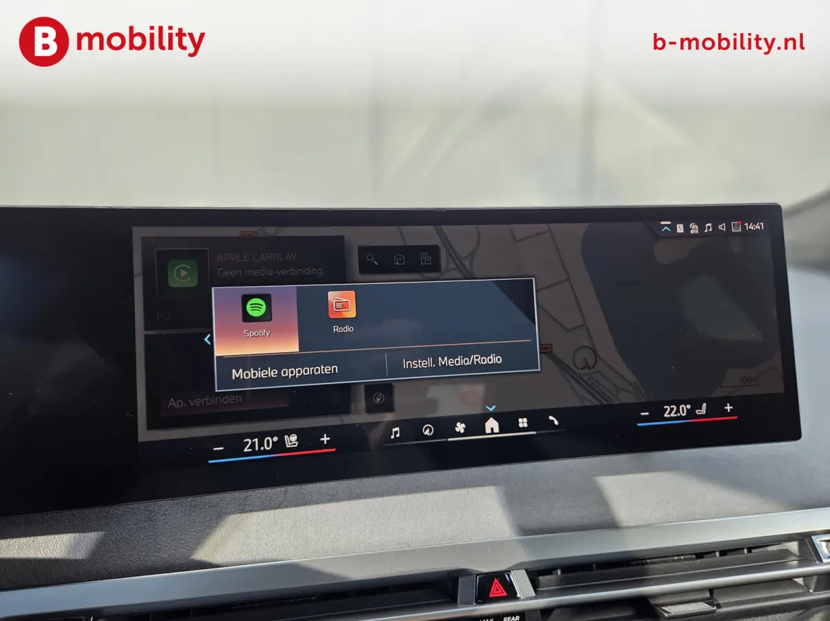 xDrive45 101 kWh M-Sport 'Tansanitblau' Harman Kardon NL Auto! | Adaptive LED | Stuur/Stoelverwarming | DAB | Driving Assist. Plus