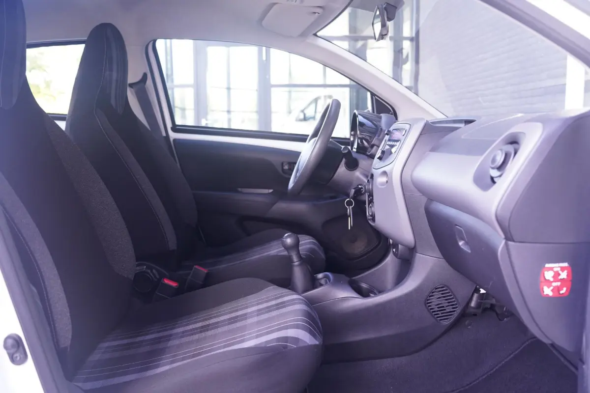 1.0 e-VTi Active 1e Eig. NAP Premium pack