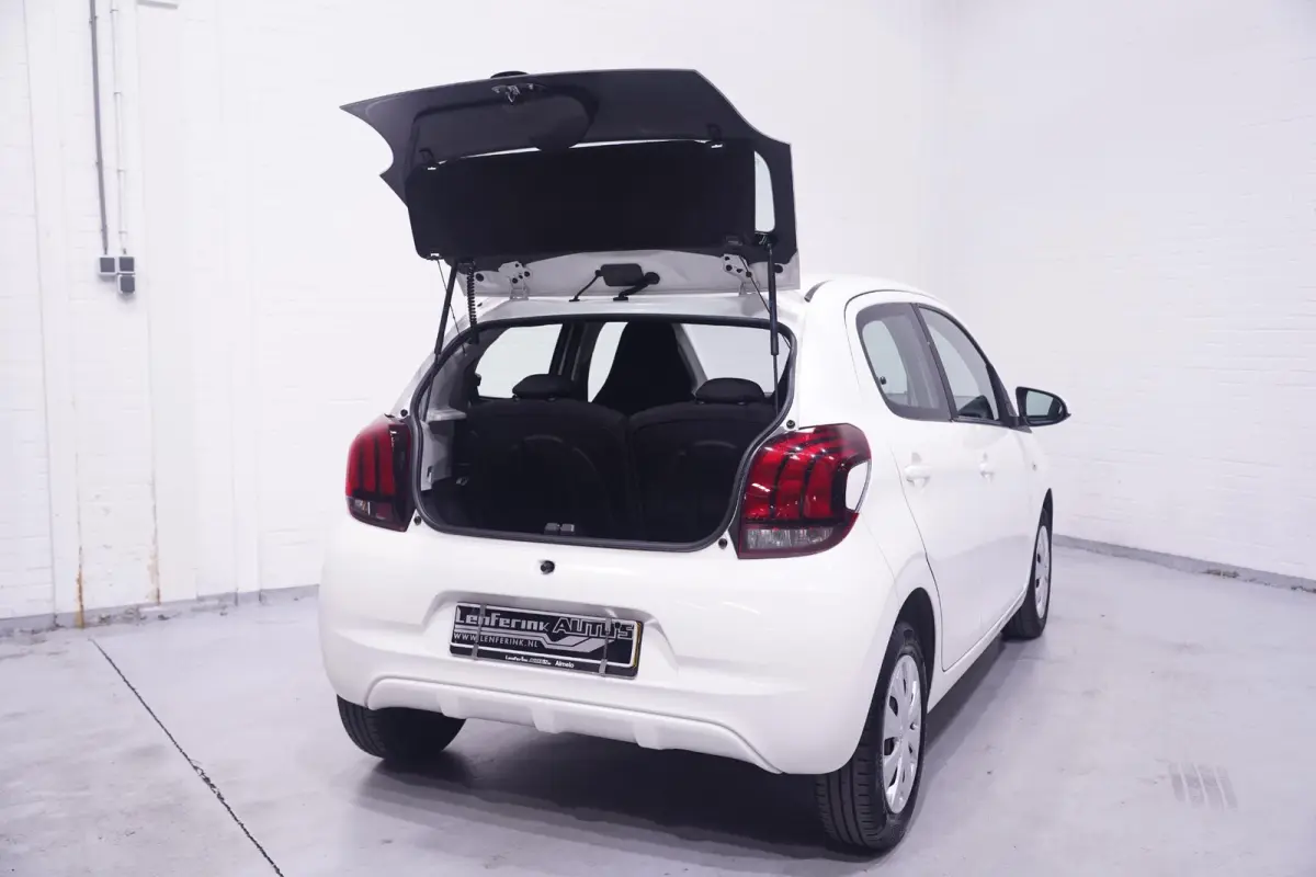 1.0 e-VTi Active 1e Eig. NAP Premium pack