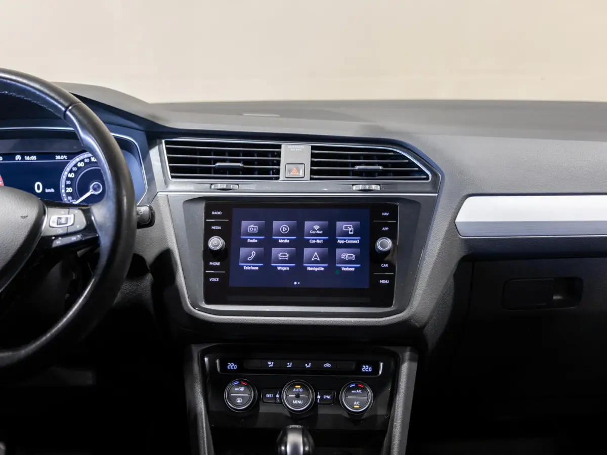 1.4 TSI ACT R-Line Business / 150pk / Automatische klimaatregeling / Apple CarPlay /