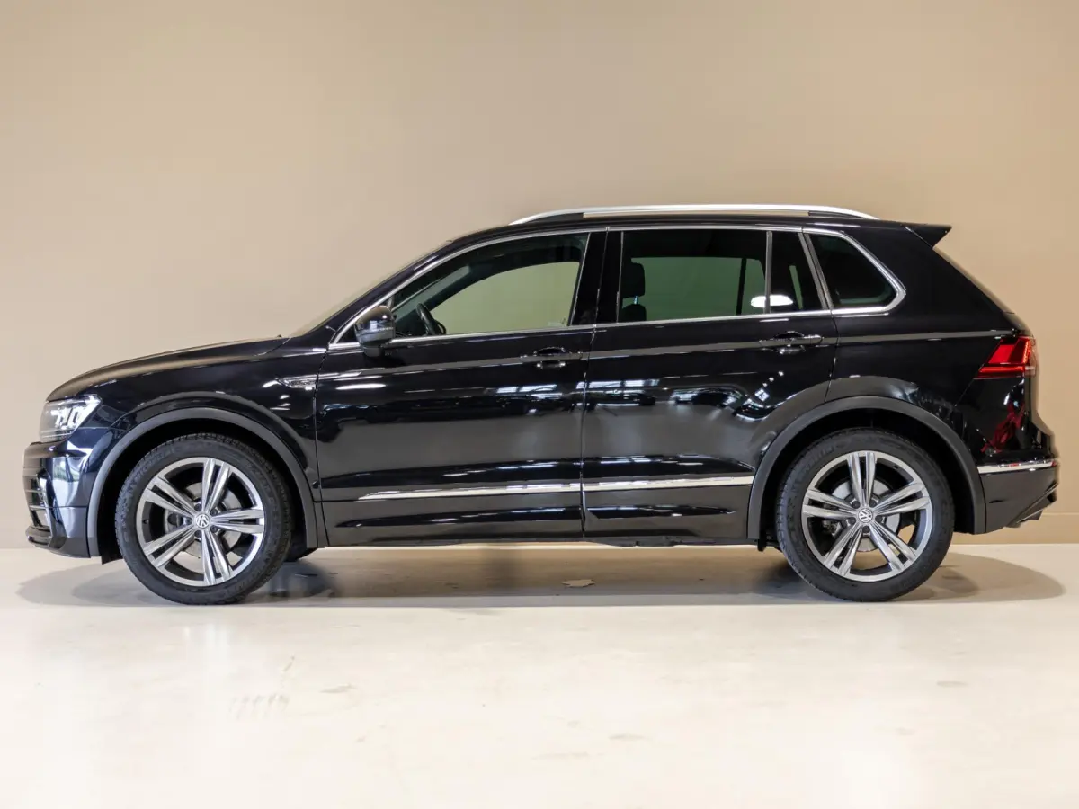 1.4 TSI ACT R-Line Business / 150pk / Automatische klimaatregeling / Apple CarPlay /