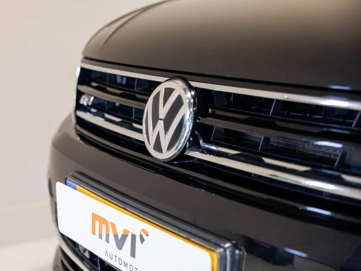 1.4 TSI ACT R-Line Business / 150pk / Automatische klimaatregeling / Apple CarPlay /