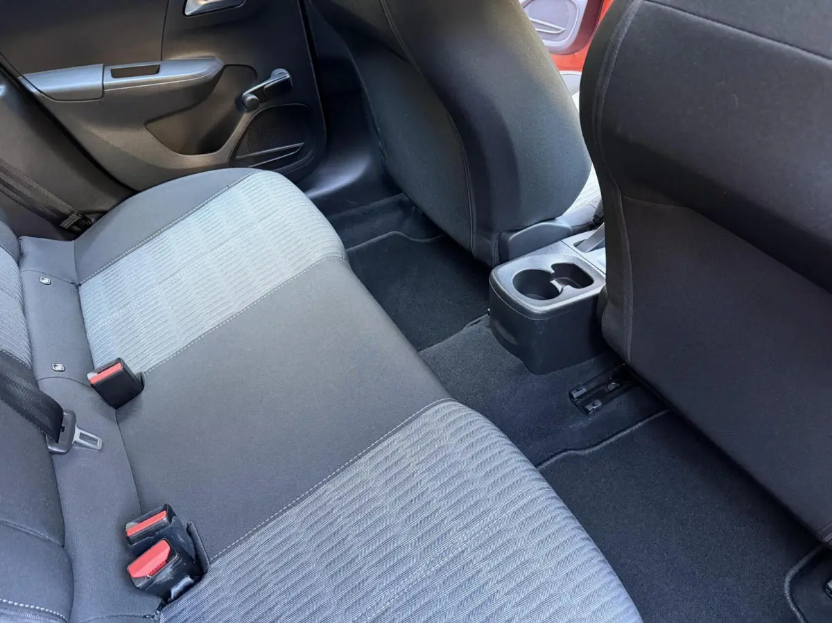1.2 Edition | PDC | Carplay | Camera | Airco |1st