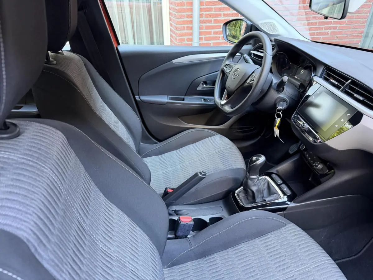 1.2 Edition | PDC | Carplay | Camera | Airco |1st