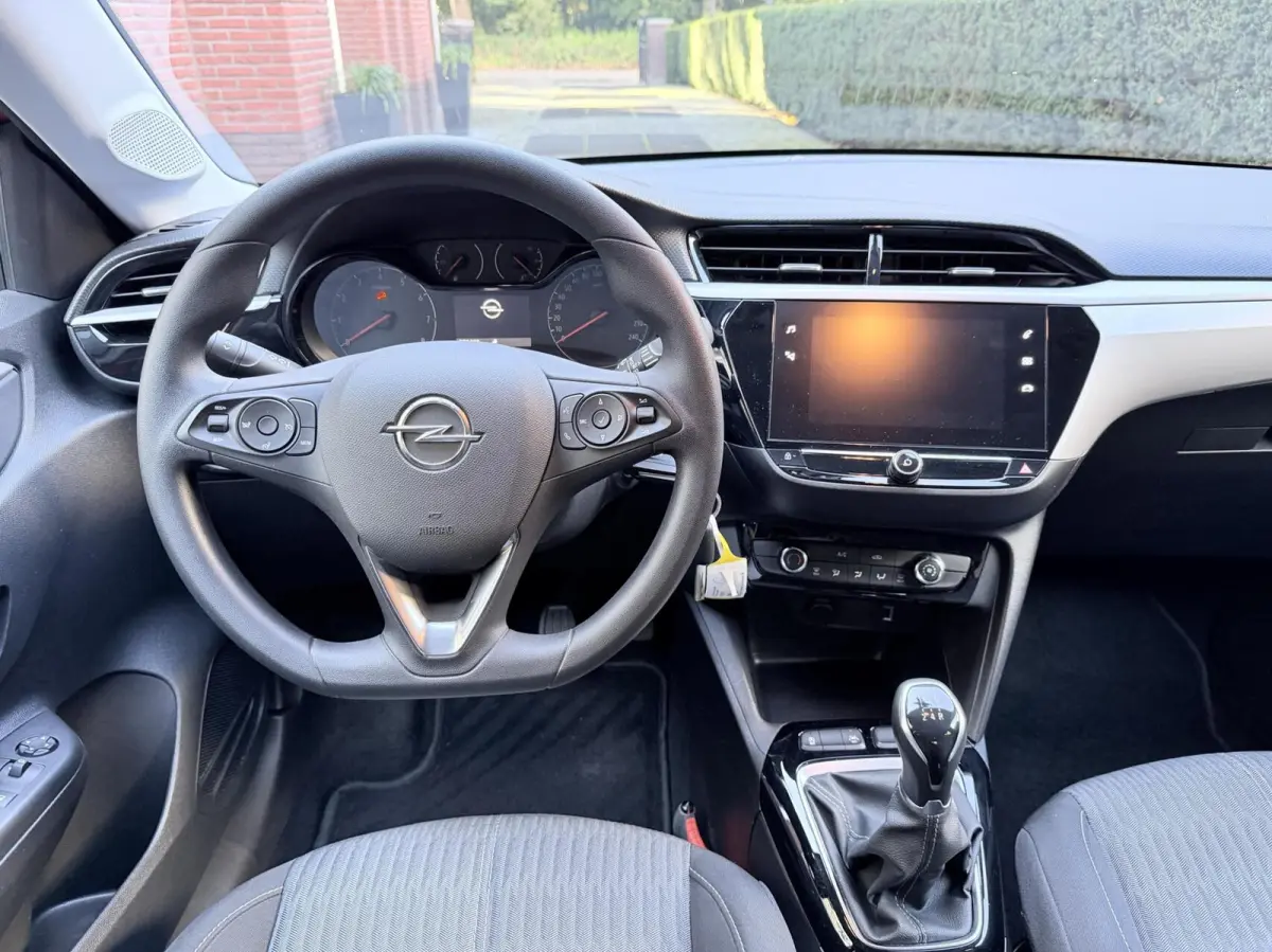 1.2 Edition | PDC | Carplay | Camera | Airco |1st