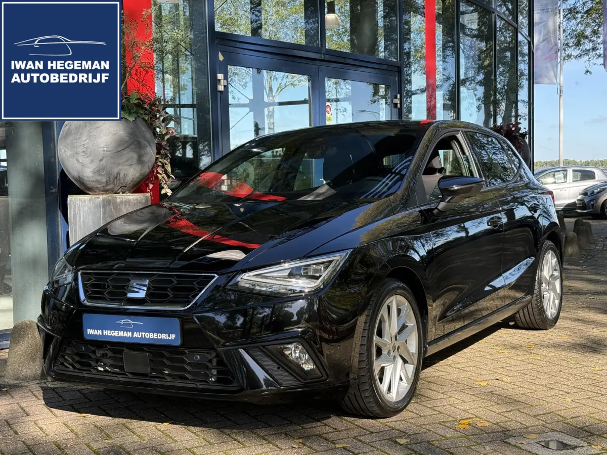1.0 EcoTSI FR | PDC+ Camera | Climate control | Apple Carplay/Android Auto | LM Velgen |
