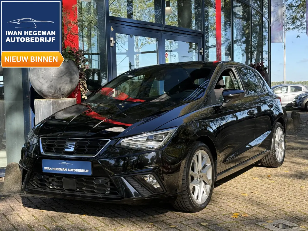 1.0 EcoTSI FR | PDC+ Camera | Climate control | Apple Carplay/Android Auto | LM Velgen |