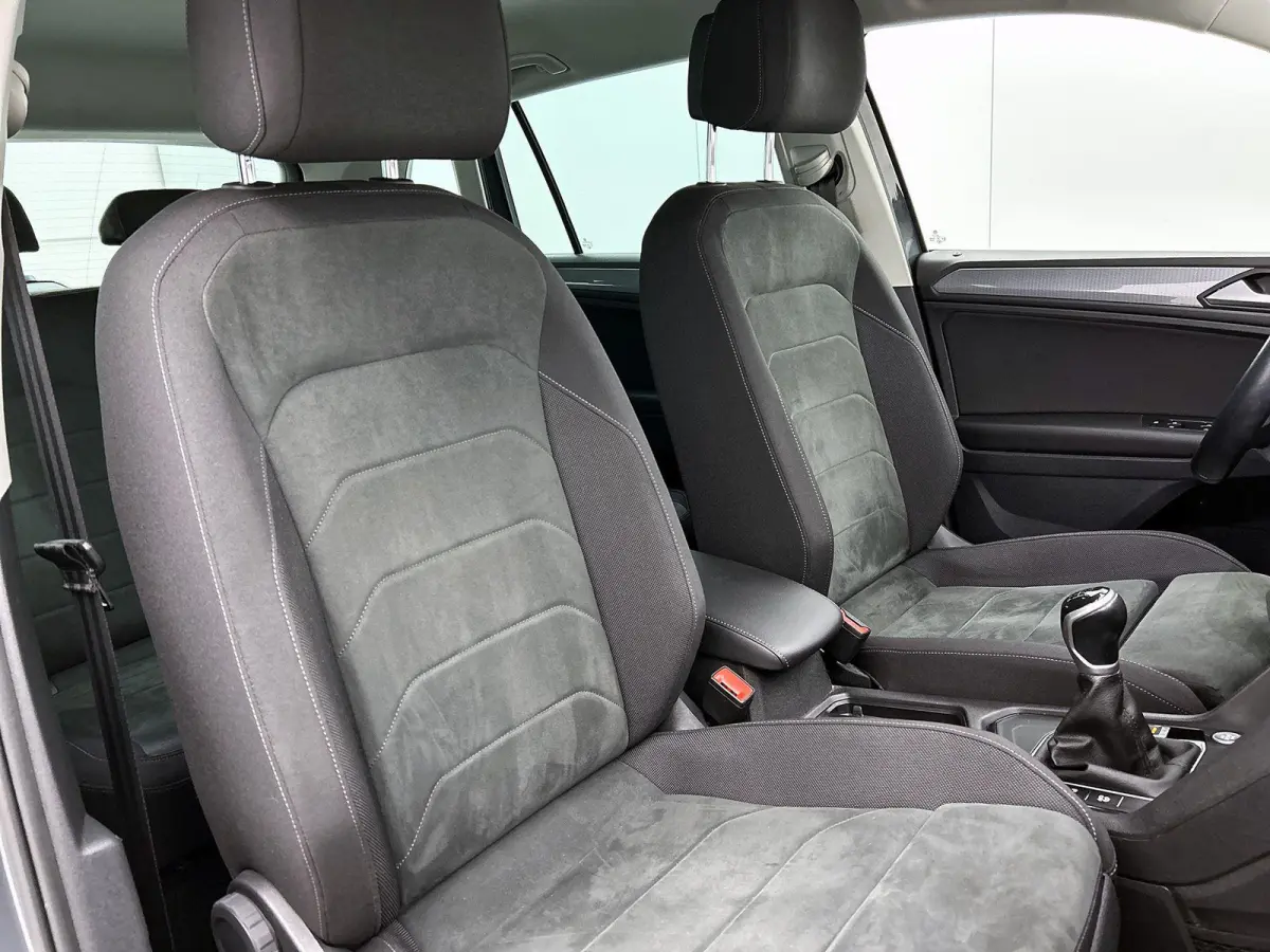 1.5 TSI Life Business | 131 PK | Apple Carplay / Android Auto | Achteruitrijcamera | Adaptive Cruise Control | Trekhaak | Digital Cockpit Pro | Stuurwielverwarming | Navigatie | Stoelverwarm