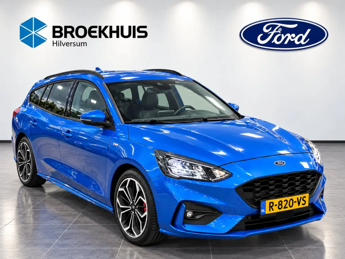 1.0 EcoBoost Hybrid ST Line Business | Winterpack | 18"LMV